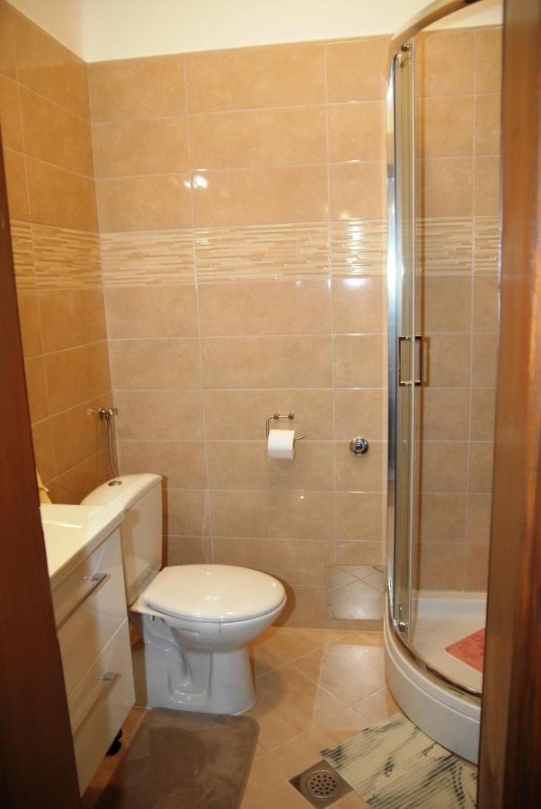 Studio Apartmani Toplicka Bajka 克拉平斯凯托普利采 外观 照片