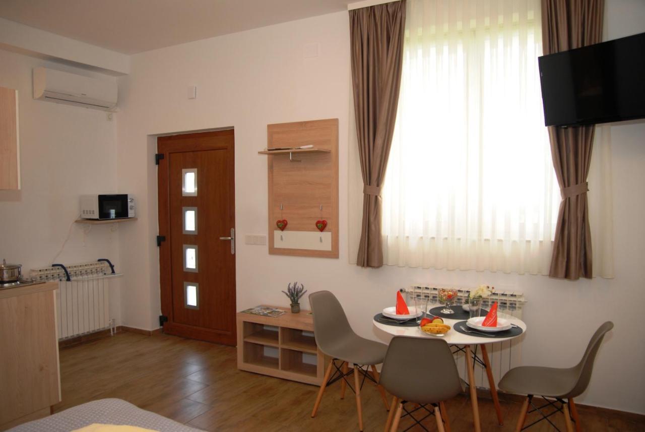 Studio Apartmani Toplicka Bajka 克拉平斯凯托普利采 外观 照片